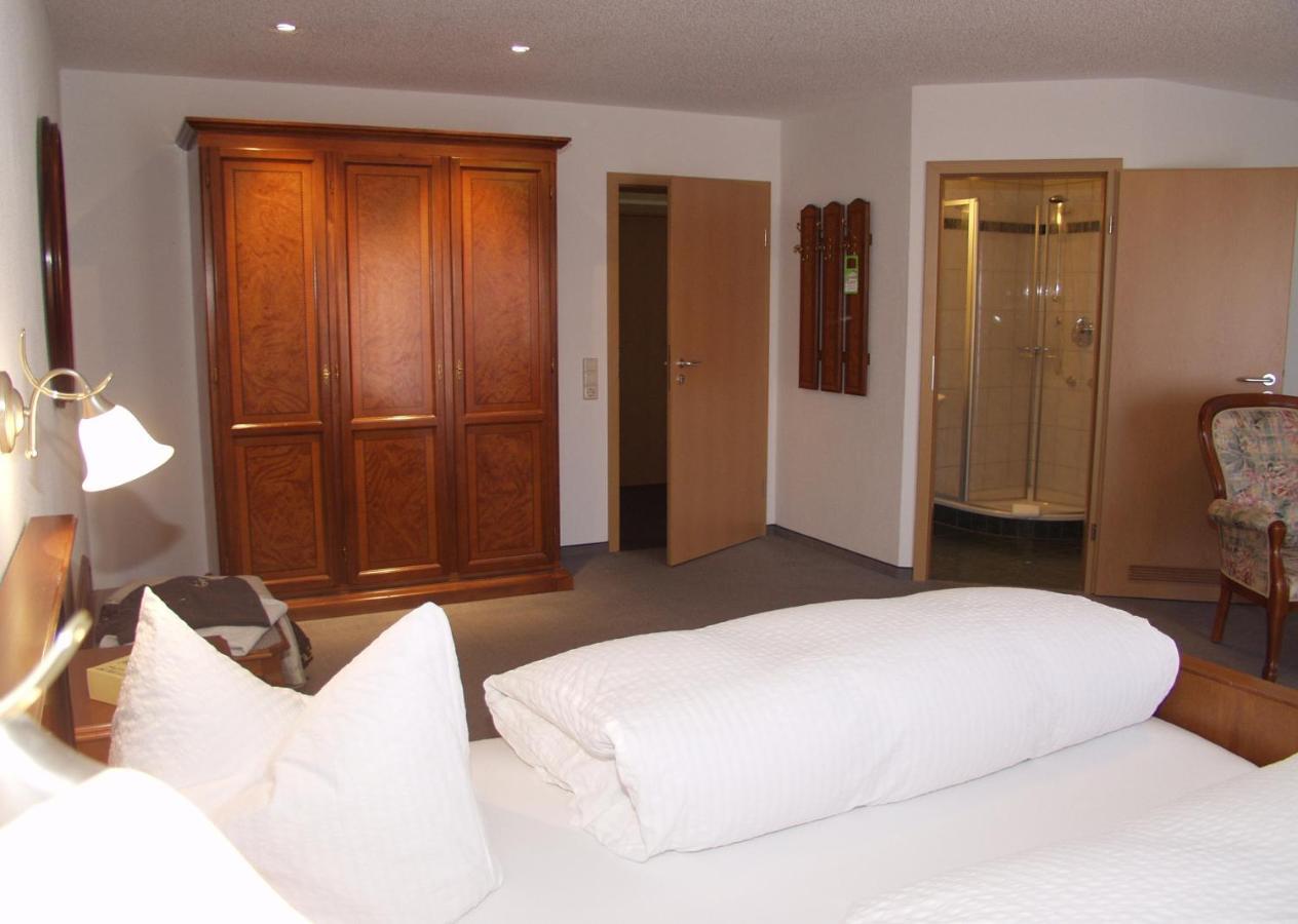 Hotel Roessle Furstenberg  Pokoj fotografie